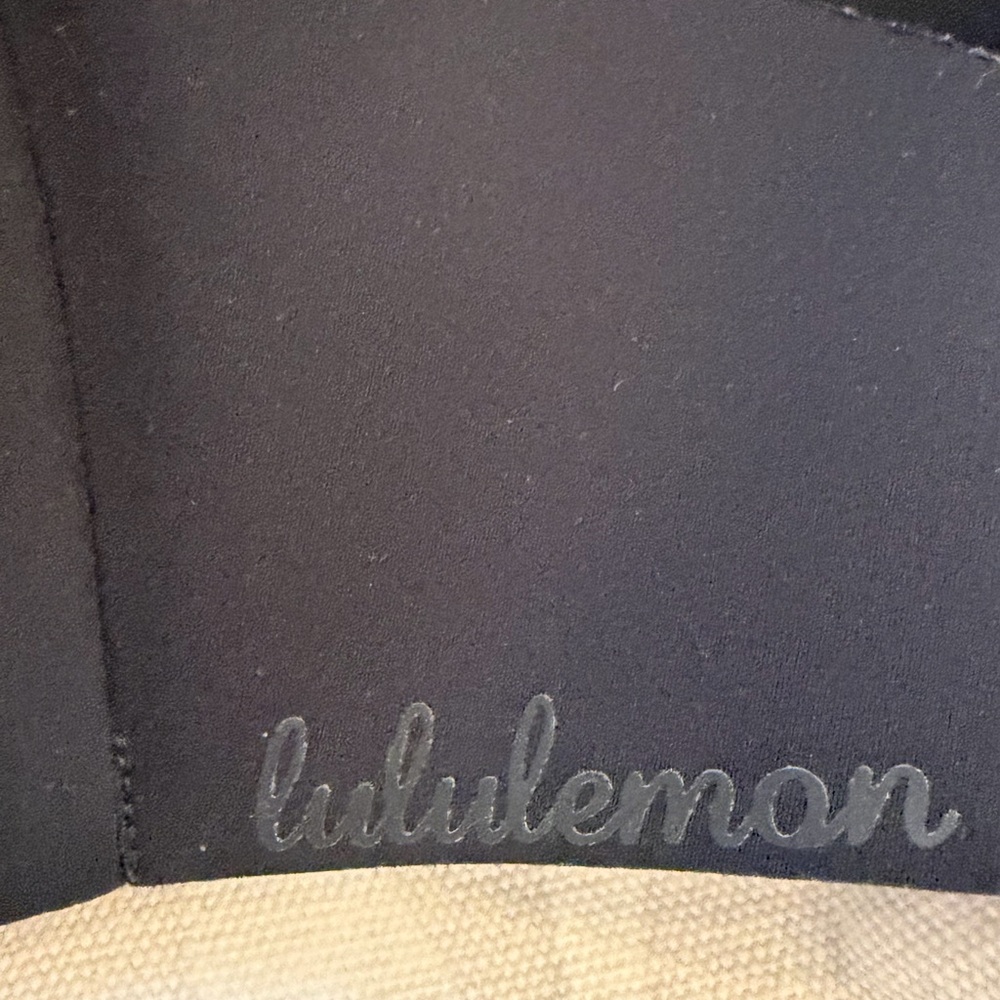 Lululemon take shape bra - Picture 8 of 8
